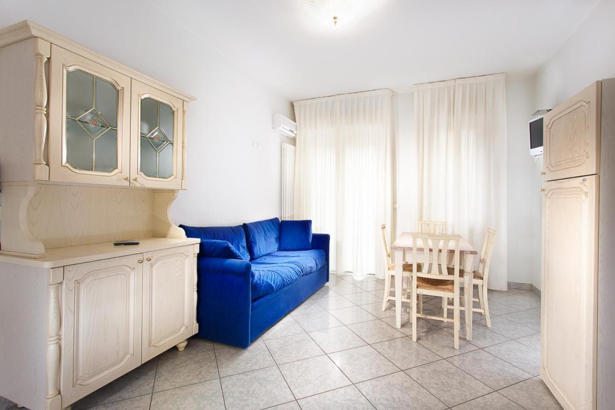 קרביה Residence Rosa Dei Venti מראה חיצוני תמונה