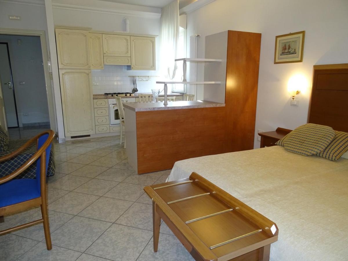 קרביה Residence Rosa Dei Venti מראה חיצוני תמונה