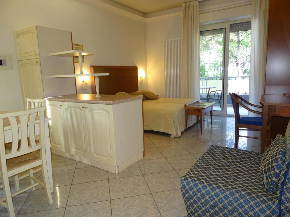קרביה Residence Rosa Dei Venti מראה חיצוני תמונה